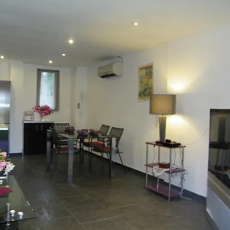 Villa U Nespulu